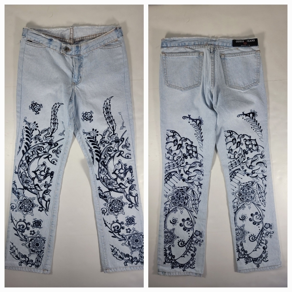 Guess Jeans Sz 26/27 Low Rise Bootcut Light Wash Embroidered DIY Y2K 90's